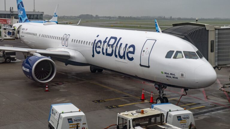 JetBlue prinesie prvú triedu „junior Mint“ na vnútroštátne lety v roku 2026
