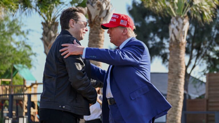Trump hromadí svoj zoznam v Bielom dome s bohatými podporovateľmi