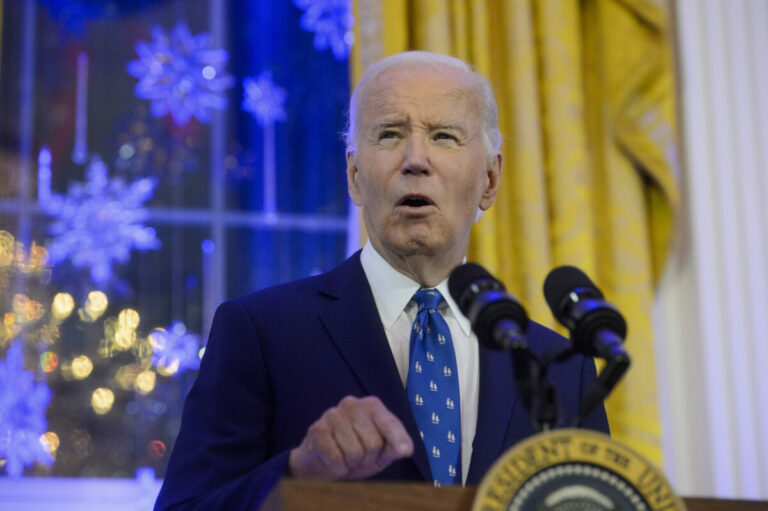 Bidenova vláda je presvedčená, že Ukrajine dodala vojenskú pomoc, ktorá vydrží rok
