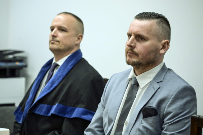 Prokurátor žiada pre Bombica väzbu, porušil obmedzenia uložené súdom