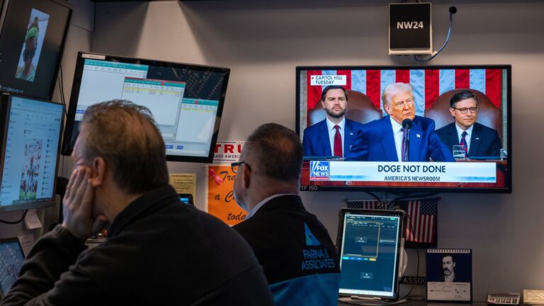 Akciové trhy sa pohybujú od voľby Trumpa