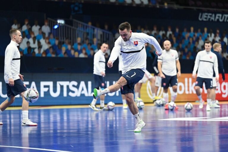 Dôležité zápasy Slovákov v boji o ME 2026. Ak chcú pomýšľať na postup, musia Turkov dvakrát zdolať – FOTO