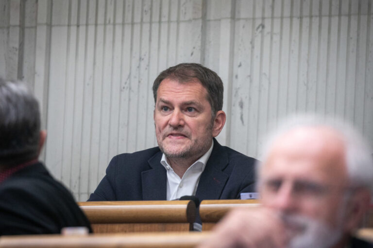 Matovič označil poslancov za „teliatka“, Gašpar podal návrh na disciplinárne konanie