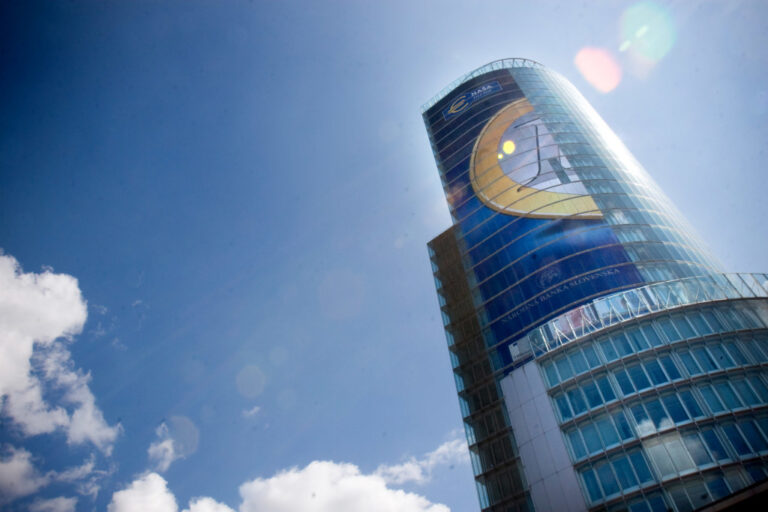 NBS upozorňuje na aktivity spoločnosti BIRDIE YAS INSURANCE LTD na Slovensku