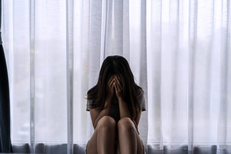 Vyvoláva v nás pocit viny či strach. Ako rozpoznať citové vydieranie? Psychologička radí, ako sa mu ubrániť