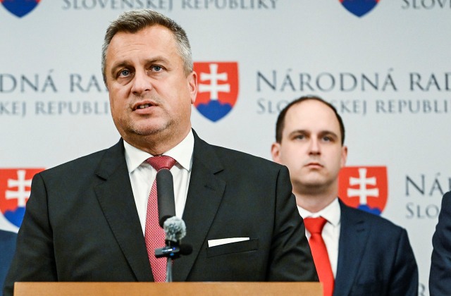 Lučanského návrh zákona o neziskovkách je protiústavný a inšpirovaný Ruskom, tvrdí Via Iuris