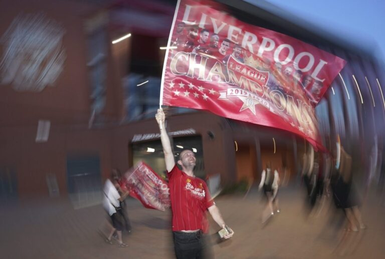 FC Liverpool sa môže opäť o krok priblížiť k titulu, nesmie však zaváhať s posledným Southamptonom – FOTO, VIDEO