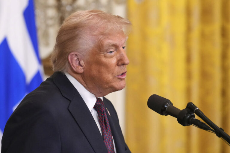 Musíme prevziať kontrolu nad Grónskom, vyhlásil opäť Trump
