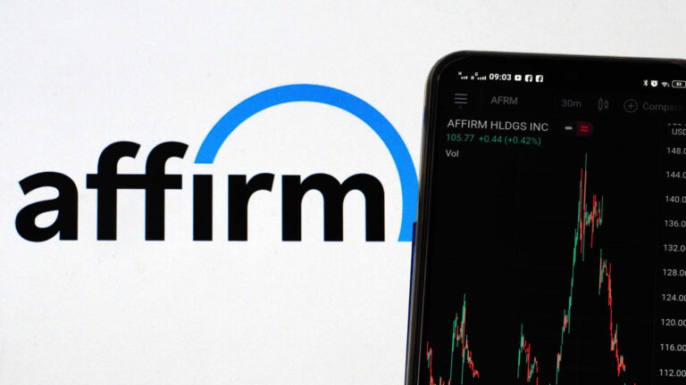 Analytici Top Wall Street považujú tieto 3 zásoby za atraktívne v týchto náročných časoch
