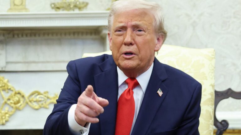 Automatické zásoby stúpajú, keď Trump hovorí, že chce „pomôcť“ niektorým automobilovým spoločnostiam