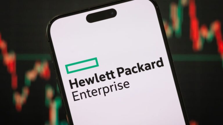 Akcie HPE sa zvýšia po tom, ako aktivista Elliott Management má 1,5 miliardy dolárov podiely