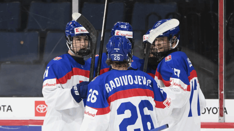 ONLINE – Hokej MS U18: (USA – Slovensko): Prebieha prvá tretina, prehrávame po lacnom góle