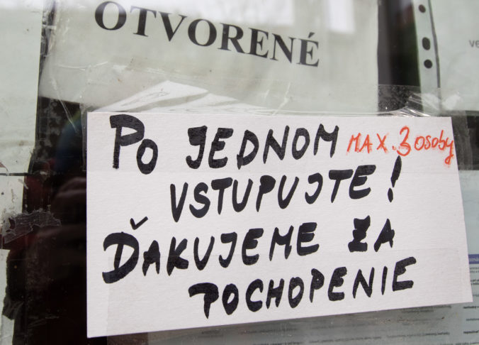 Ľudia budú môcť žiadať vrátenie pokút za porušenie protipandemických opatrení v čase COVID-19