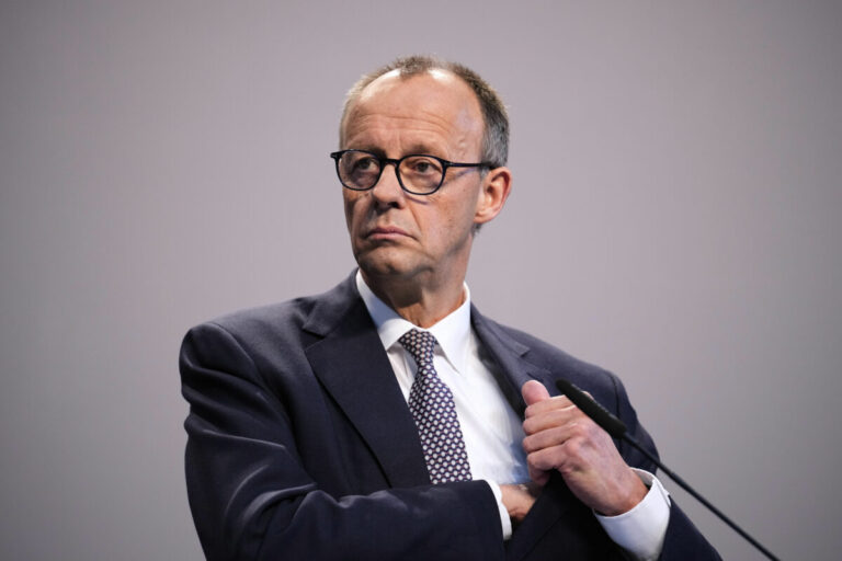 Merz: Putin vníma pripravenosť Západu na rokovania ako slabosť