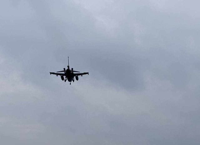 Na Slovensku pristáli ďalšie dve stíhačky F-16, kaliňák uvažuje nad objednávkou ďalších lietadiel – VIDEO