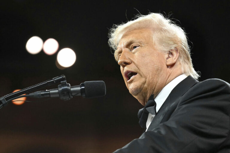 Trump na 90 dní znížil recipročné clá voči všetkým štátom okrem Číny