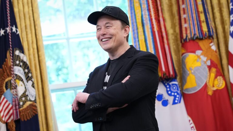 Tesla získa 22% v máji, keď Elon Musk končí čas Trump’s Doge