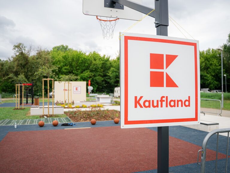V Topoľčanoch je nový K Park: Modernými ihriskami Kaufland ukazuje mladým, že zábava sa nedeje len na displeji