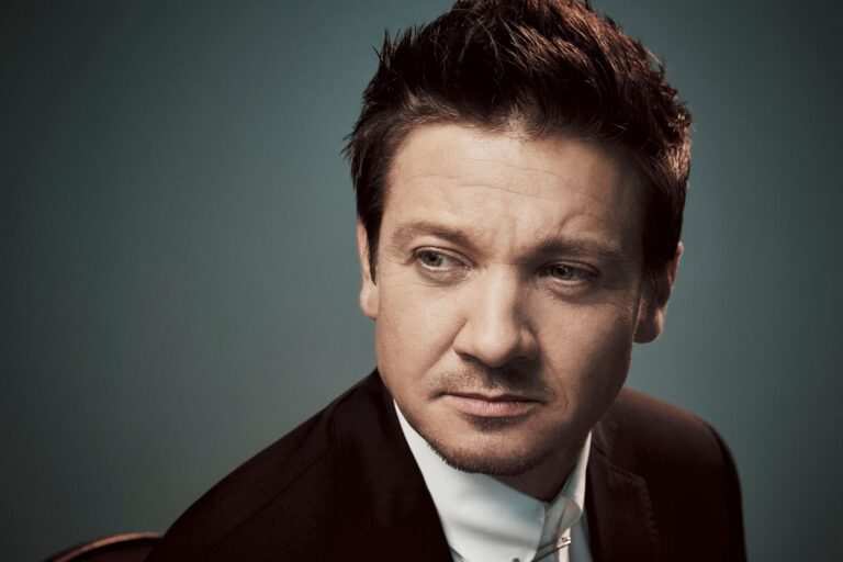 „Nechcel som sa vrátiť“: Jeremy Renner na zážitku z blízkej smrti