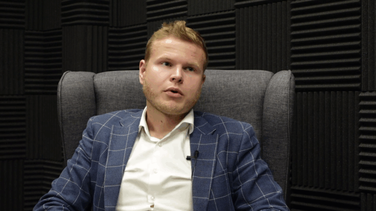 Konkláve bolo v histórii niekoľkokrát zmanipulované. Teológ priblížil, či je to možné aj dnes – VIDEO