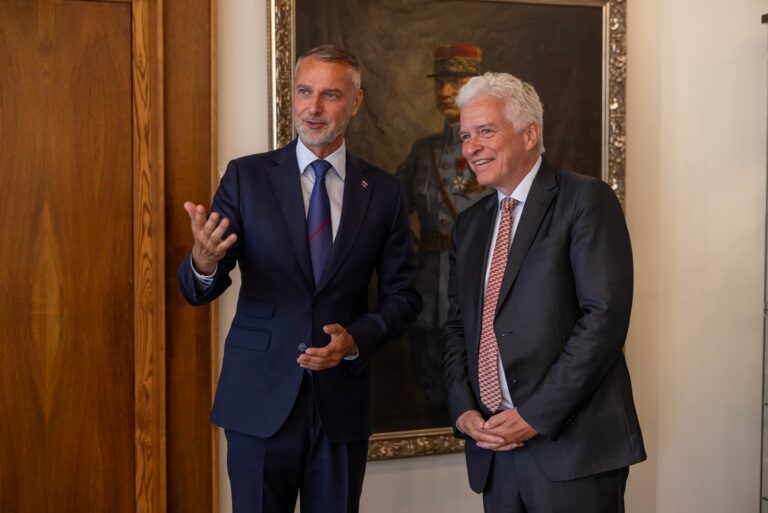 Predseda NR SR Raši prijal veľvyslanca Spolkovej republiky Nemecko – FOTO