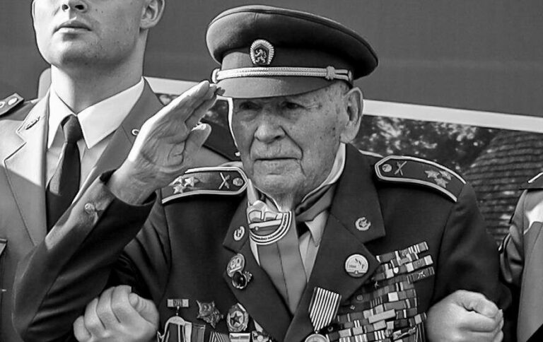Vo veku 97 rokov zomrel priamy účastník SNP plukovník František Orlovský – FOTO