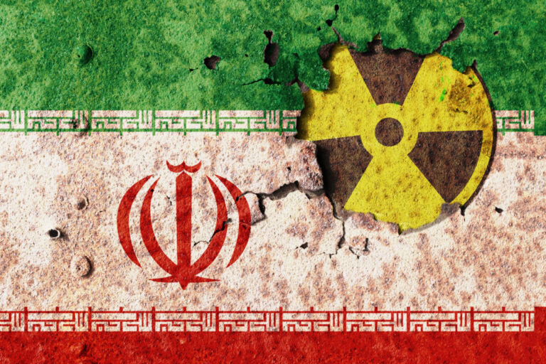Cieľom úderov na Irán bolo odstrániť jadrovú hrozbu, vyhlásil Izrael