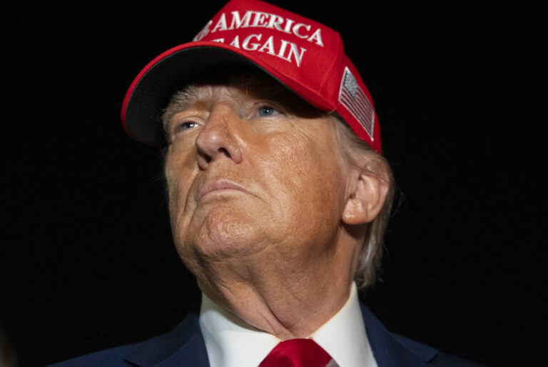 Trump chce rozložiť „hlboký štát“, v USA prepustili viac ako 1 300 zamestnancov ministerstva zahraničných vecí