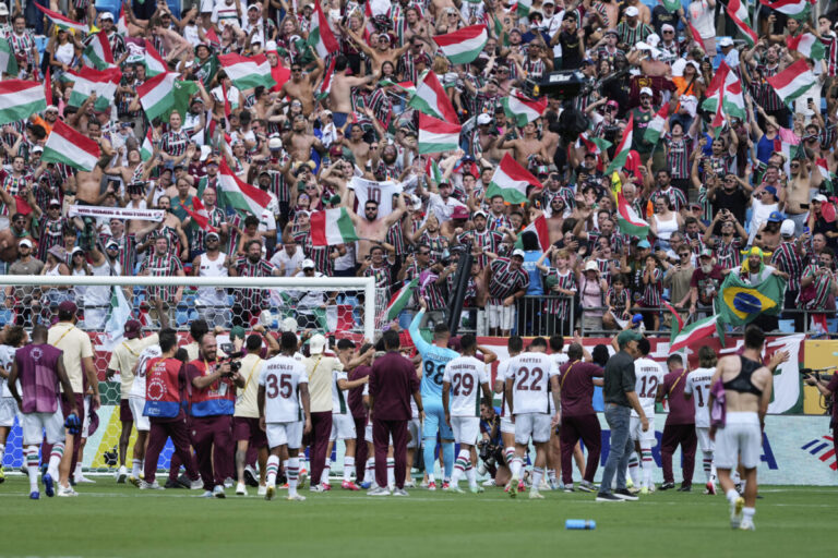 Šokujúce vyradenie Manchestru City aj Interu Miláno. Do štvrťfinále postúpili Al-Hilal a Fluminense – VIDEO