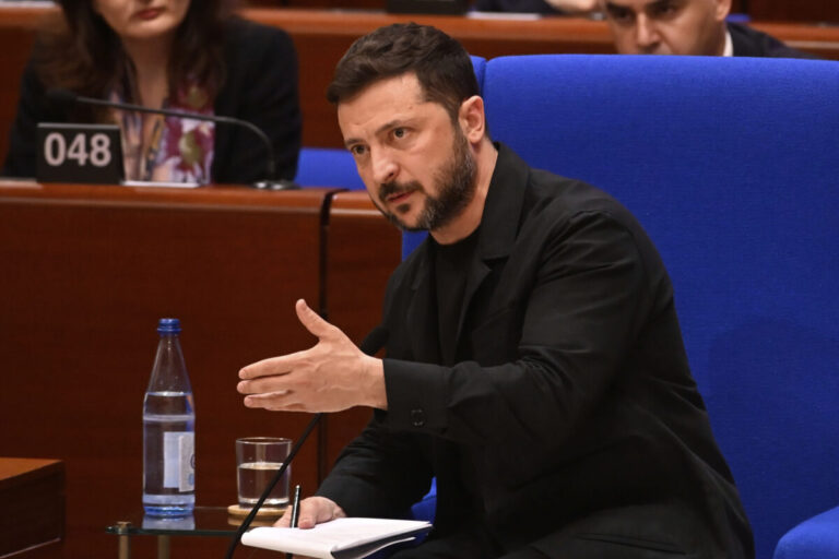 Zelenskyj schválil návrh zákona o nezávislosti protikorupčných úradov