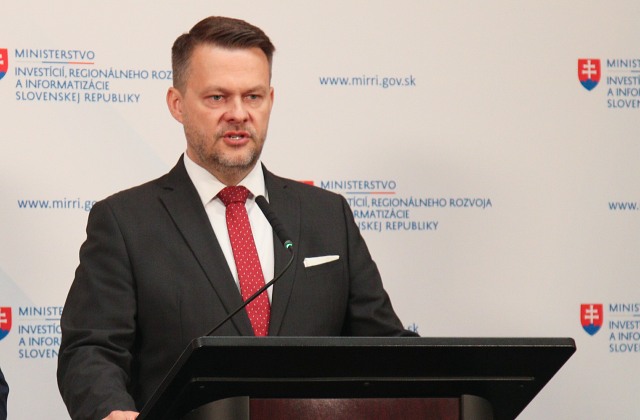 Slováci dostávajú do schránok falošné platobné výzvy. Migaľovo ministerstvo varuje pred podvodom