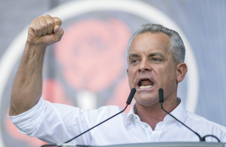 Hľadaný moldavský oligarcha Plahotniuc zadržaný v Grécku