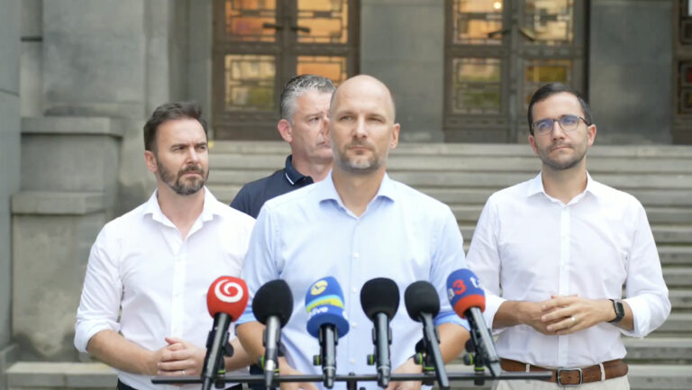 Deň ministerstva vnútra má stáť viac než 600-tisíc eur, Mikulec upozorňuje na zbytočné výdavky – VIDEO