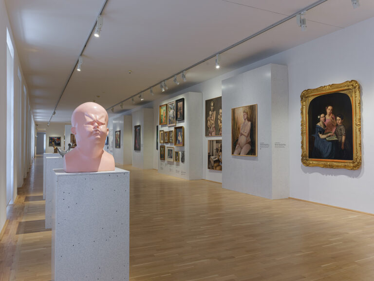 Výstavne konzervatívna, obsahovo surrealistická. Nová stála expozícia Východoslovenskej galérie provokuje i dojíma