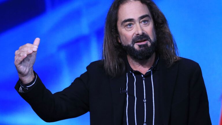 Potenciálny kreslený kresla David Zervos of Jefferies podporuje agresívne zníženie úrokových sadzieb
