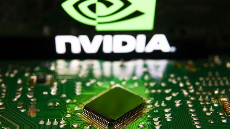 NVIDIA popiera čipy H20 AI majú „backdoors“ po rizike vlajok Číny