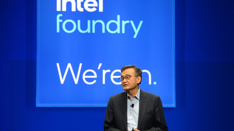 Generálny riaditeľ spoločnosti Intel reaguje na „dezinformácie“ a hrozbu Trump v liste