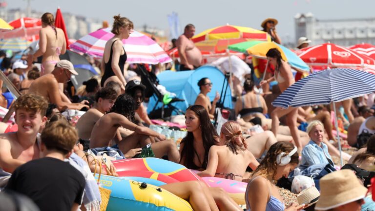 Ekonomika Spojeného kráľovstva v druhom štvrťroku rastie o 0,3% o 0,3%