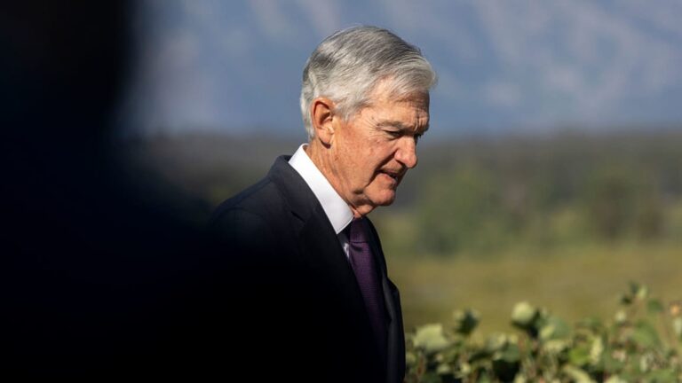 Všetky cesty vedú k Jerome Powell