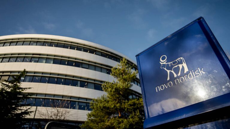 Dánsko lomie predpoveď rastu 2025 uprostred spomalenia Novo Nordisk