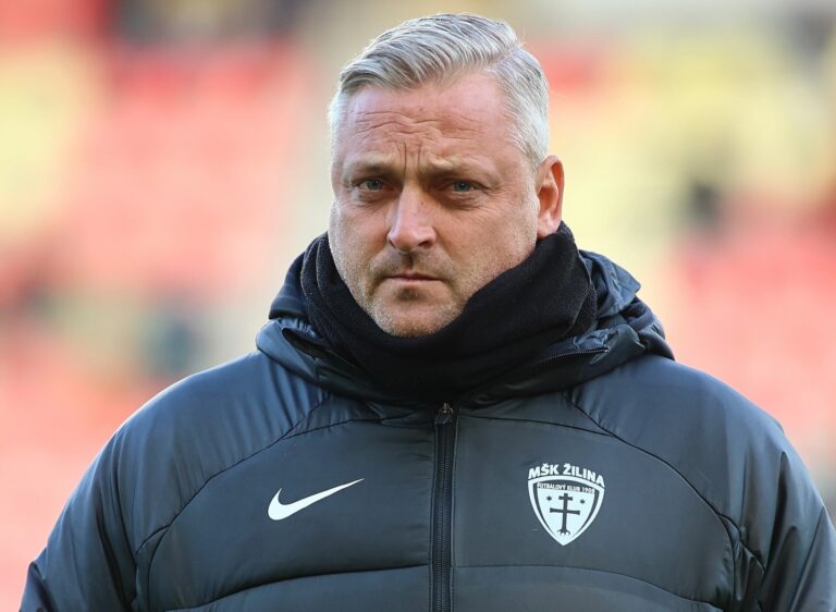 Podľa trénera Spartaka Trnava je rumunský súper jeho zverencov v EKL ťažko čitateľný – VIDEO