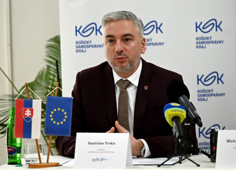 Košický župan Trnka stratil podporu kresťanských demokratov. Vyčítajú mu kauzy, obvinenia aj štýl vedenia