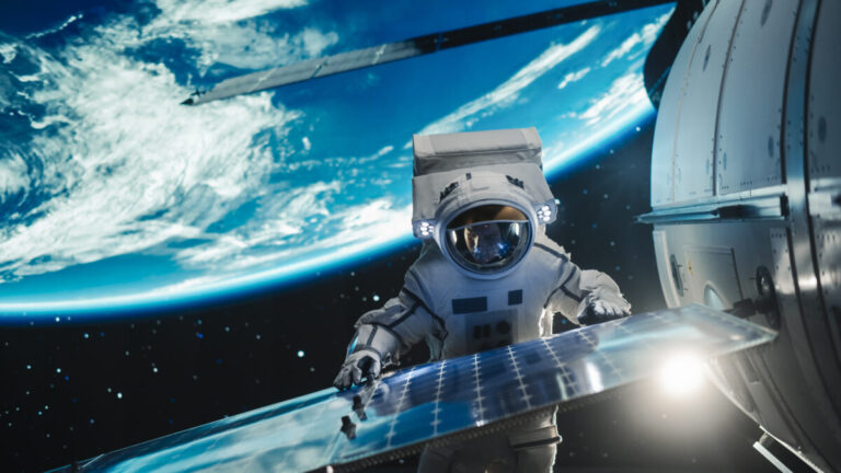 Roskosmos a NASA sa dohodli na prevádzke ISS do roku 2028