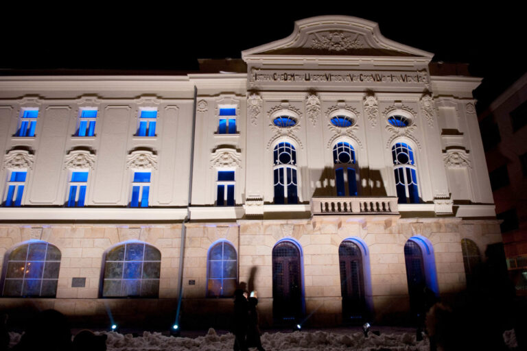 Divadlo Jána Palárika sa rozsvieti vo farbách Ukrajiny, v Trnave si tak pripomenú Deň nezávislosti Ukrajiny