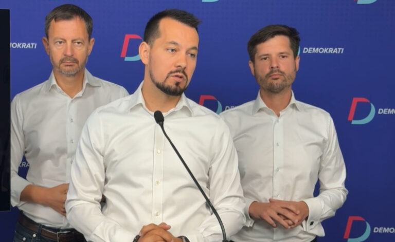 Koaličné návrhy o hazarde sú podľa Demokratov protiústavné, berú kompetencie samosprávam – VIDEO