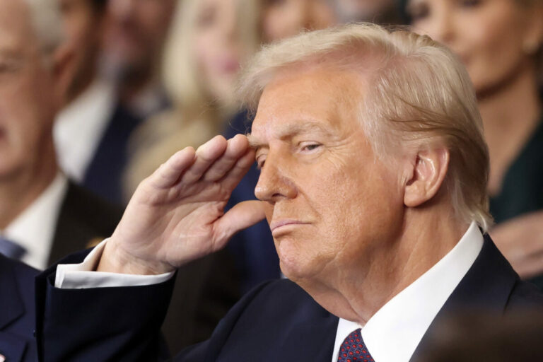 Trump chystá armádu do boja proti drogovým kartelom, ktoré označil za teroristické organizácie
