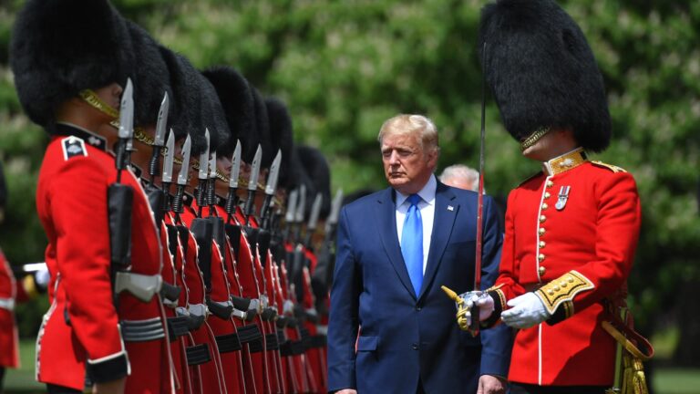 Od Royals po technické dohody, keď Trump navštevuje uk UK