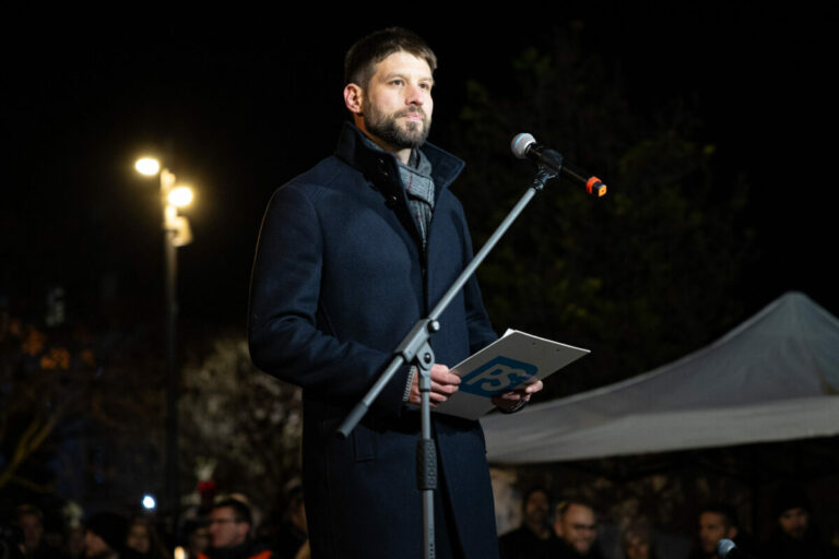 PS zvoláva okrúhly stôl, s partnermi a organizáciami chce vyriešiť spoločný postup k 17. novembru