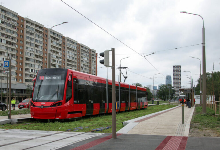 Bratislava sa zapája do Európskeho týždňa mobility súťažou, získať môžete ročnú električenku