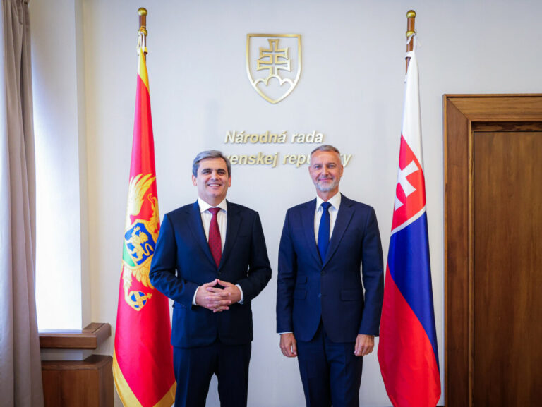 Raši prijal veľvyslankyňu Severného Macedónska a ministra z Čiernej Hory, diskutovali aj o integrácii do EÚ